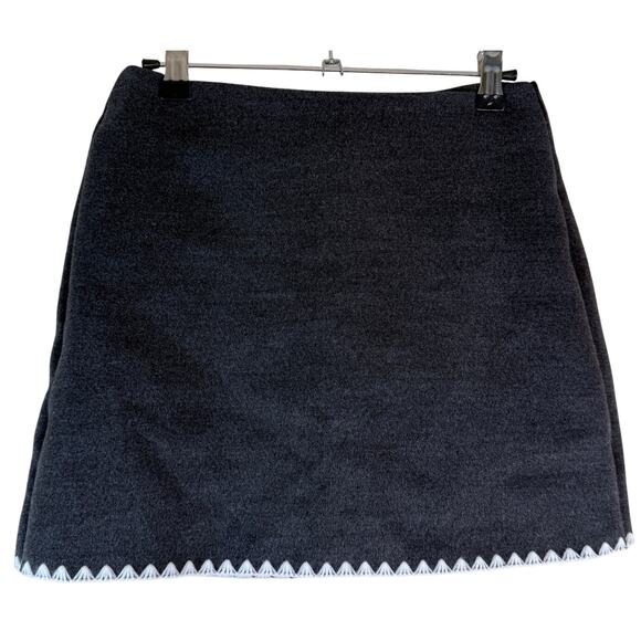 Commense Mini Skirt Women XS Gray Stretch REVOLVE ANTHRO Minimalist Neutral - Picture 2 of 12